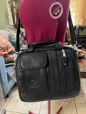 CANYON Outback Men’s Black Leather Crossbody Bag